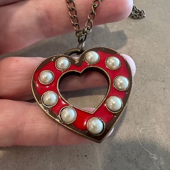 Vintage Red Enamel Heart Pendant Necklace with Faux Pearls - Picture 2 of 5